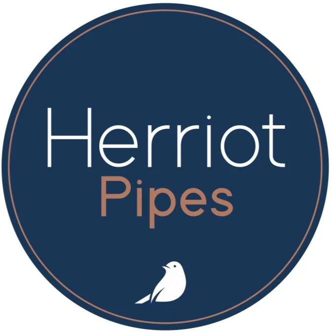 Herriot Pipes Logo